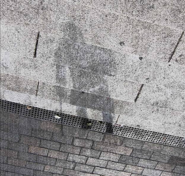 Stín člověka v Hiroshimě